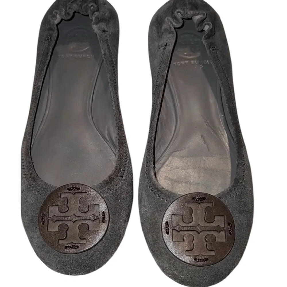 Tory Burch Travel Ballet Flat Taupe Leather and Suede‎ Slip On Shoes Size 6.5